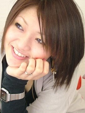 ヘアー アトリエ リトル ブランコ(hair atelier Little Blanco) ナチュラルなボブをホイルワークでセンスアップ♪