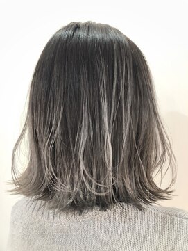 e.m.a プレミアムビューティーサロン 栄駅店(e.m.a PREMIUM BEAUTY SALON) 外国人風グラデーション