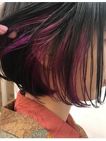 エルジン ヘアドレッサー ショップ(ELGIN HAIR DRESSER SHOP) 【saya】ミニボブ×インナーカラー