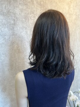 コス(COS) 【COS/平塚/加藤】年齢問わず☆透明感のある上品ミディ