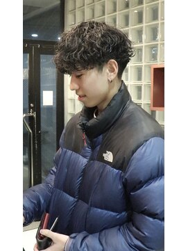 スピンオフシフト(SPIN-OFF SHIFT) 波巻きスパイラルパーマ