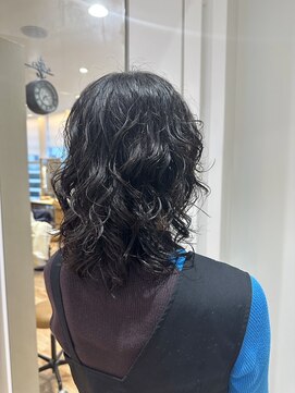 アピッシュ(apish 並木通り) しっかりめウルフパーマ♪