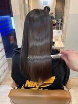 ジーナ 本八幡(Zina)&nbsp;大人かわいい20代30代40代小顔ショコラベージュ　Zina本八幡