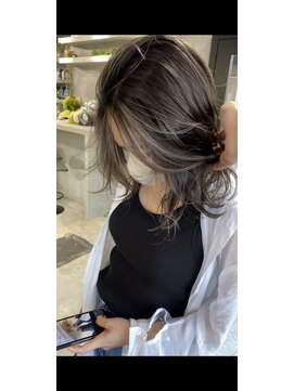 アポロ 横浜駅店(apollo) ハイライトバレイヤージュダブルカラーミルクティーベージュ