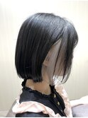 【インナーカラー ブリーチ】切りっぱなしボブ×ホワイト