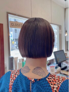 アルジス(aruJisu) コンパクトボブ（隠し刈り上げ）