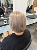 ミルクティーベージュ