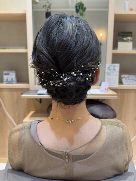 ゴートファクトリー(G.O.A.T factory) シニヨン シニヨンヘアアレンジ 結婚式参列ヘアセット
