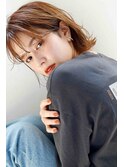 伸ばしかけにオススメな外ハネショート