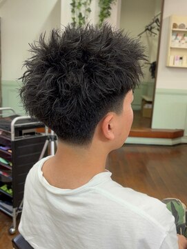 フラッシュパック(FLASH PACK) スパイキーショートパーマ/テーパーフェード/アクティブショート