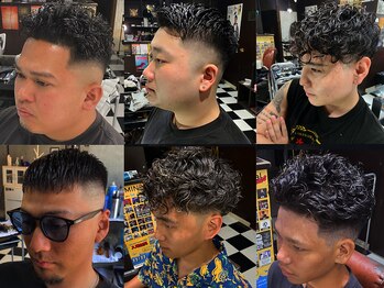 バッドバーバー 沖縄那覇(BADBARBER NAHA)の写真/【BARBER】こだわりの店内で再現性の高いカット、スタイリングをご提案します。セットまでお任せ下さい