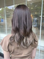 サロン(SALON)&nbsp;挑戦しやすいグラデーションカラー