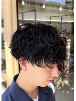 メンズギフト(men's GIFT)&nbsp;刈り上げツーブロック波巻きパーマメンズマッシュ