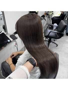 ギミックパシャ(GIMMICK pasha) ワンカラーで透明感ベージュ