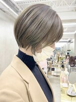 スー 自由が丘(suu)&nbsp;大人ショートボブ丸みショートボブ大人マッシュショート前髪あり