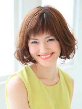 エルメ なんばマルイ(HELME) ミルクティカラー☆クラシカルボブ