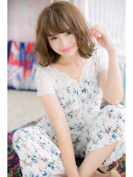 ミック 日暮里店(miq) ハイライトカラー外ハネくびれミディAラインボブc1