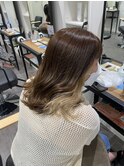 インナーカラーホワイトベージュ