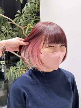 ステア ケース(stair case) 韓国アイドル風透明感インナーカラー