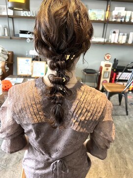 びゃんびゃん 江端店 ヘアセット/編み下ろし/アレンジ/結婚式/成人式/卒業式/着物ヘア