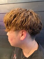 ディスイズバーバーセカンド(THIS IS BARBER 2nd)&nbsp;ブリーチカラー　マッシュ　ツーブロック　ツイスパ　爽やか