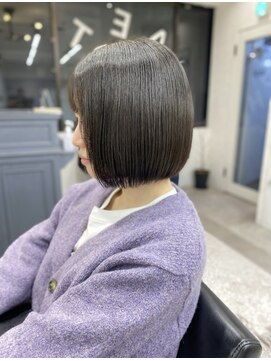 アデプト 北千住店(adept) ★大人ガーリー小顔外ハネボブレイヤー20代30代40代【北千住】