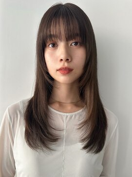 ガーデンヨコハマエスト(GARDEN YOKOHAMA est) ロングレイヤー　シアーカラー　暗めブラウン　顔周りカット