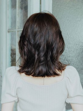 アマリス(Amaris) ナチュラル外はねミディスタイル20代/30代/40代/庭瀬