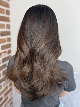 エニー 栄(Any) 韓国レイヤー×オリーブベージュ