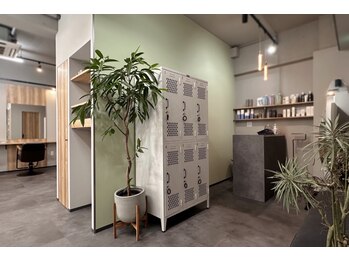 ノイ(noi.)の写真/【自由が丘駅徒歩30秒】朝9時オープン&駅徒歩30秒！ストレスフリーで日常の中に無理なく通えるサロン"noi."