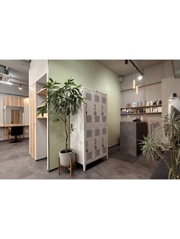 【自由が丘駅徒歩30秒】朝9時オープン&駅徒歩30秒！ストレスフリーで日常の中に無理なく通えるサロン"noi."