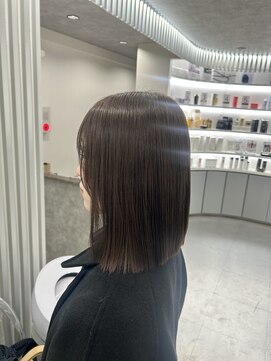 ミルクティーオリーブグレージュ【田中】