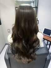 フォームフォローズファンクション 本郷(FORM FOLLOWS FUNCTION)&nbsp;艶感ショコラブラウン×大人韓国レイヤーロング