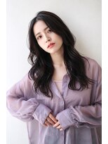 アイニティ 江坂(Inity)&nbsp;巻き髪ロングヘアセンターパート地毛風カラーアッシュグレージュ