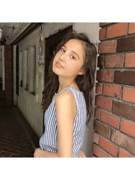 メロウ(MELLOW) 外国人風シアーなロングヘアースタイル