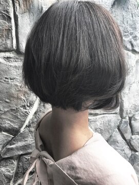 ヘアサロン ルナ(HAIR SALON LUNA) 前下がりグラデーションボブ