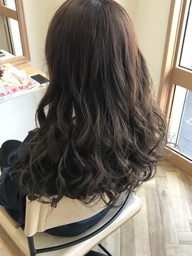 ナップス ヘア スタイル(naps hair style) ゆるふわカール
