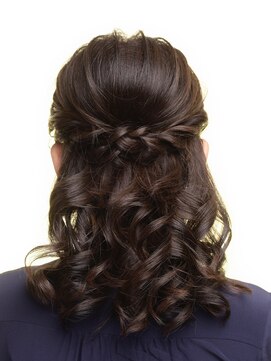 スタジオノールス(hairmake & photo STUDIO NORLUSS) 大人華やかハーフアップ★
