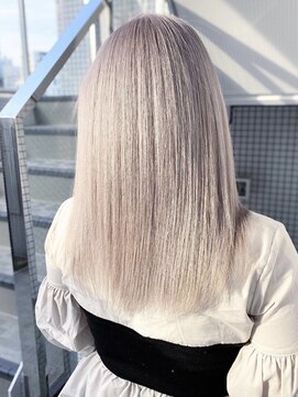 エリーツ 表参道(elyts) かわいさ抜群フレンチガーリー×ホワイティアッシュ×ストレート