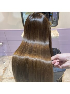 ネオリーブエクラ 上野御徒町店(Neolive eclat) シルクストレート　縮毛矯正カラー