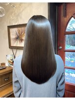 レーヴ(Reve)&nbsp;ダメージを最大限に抑えたトリートメントイルミナケアカラー♪