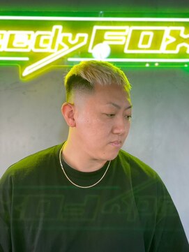 グリーディーフォックス 代々木(Greedy FOX) アップバング/ツーブロックマッシュ/束感/波巻き[シェービング]