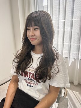 ヨーク(YOKE) YOKE ブリーチなしアッシュベージュ前髪顔まわりレイヤー