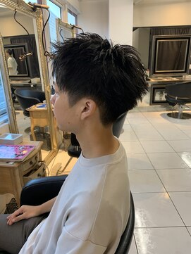 アイズ 海老名(AIZU) ショートアップバング　ラフショートアップバング　メンズカット