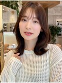 セミロング30代40代ストレートレイヤー前髪なし前髪あり表参道