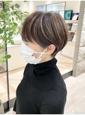 大人可愛いショート/小顔/ハイライト/白髪ぼかし/30代/40代