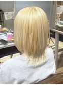 抜きっぱなしブロンド/ブロンド/ウルフカット