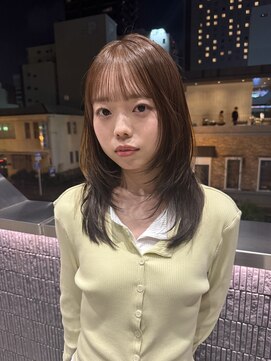 スニュウ(snuw) 【snuw mina】レイヤーカット/ハッシュカット/透明感カラー