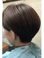 オッジヘアー(Oggi Hair)&nbsp;耳かけショートボブ8月