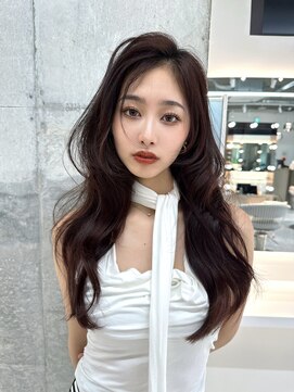 ロール 博多(Role) レイヤーカット小顔に見せるヘア/韓国ヘア/髪質改善/福岡/博多